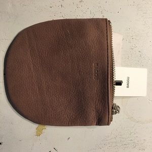 BAGGU U pouch
